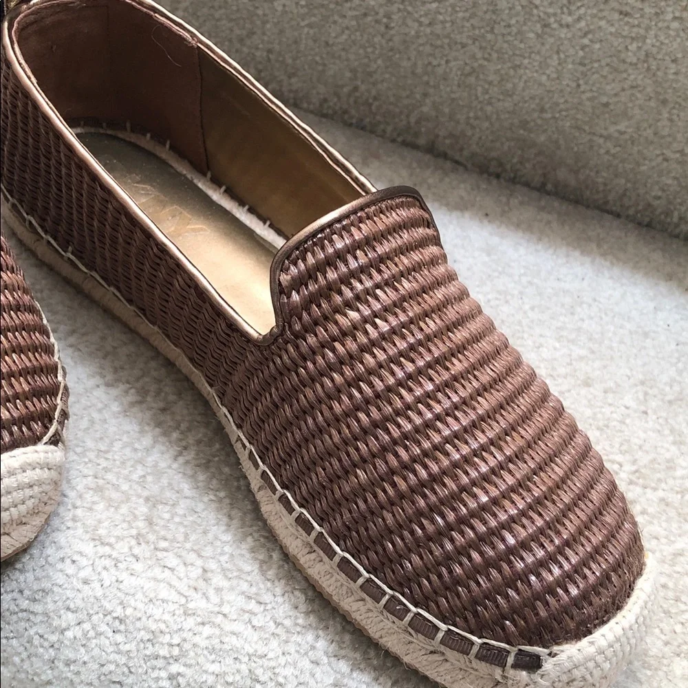 DKNY bronze woven espadrilles, size 9, NWT
